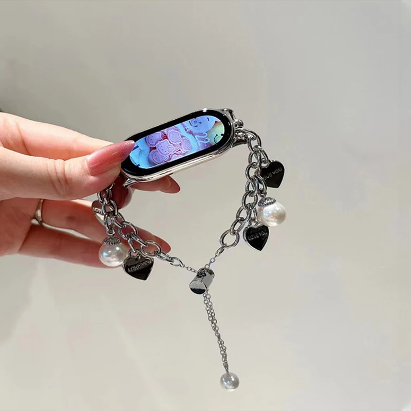 适用Appleiwatchs10表带s9手链式s8/7可调节爱心珍珠s6小香风