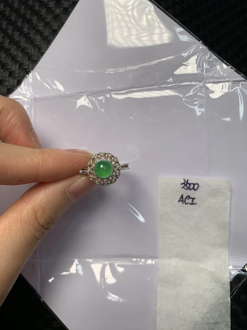 天然缅甸翡翠A货18K金镶嵌 ACI