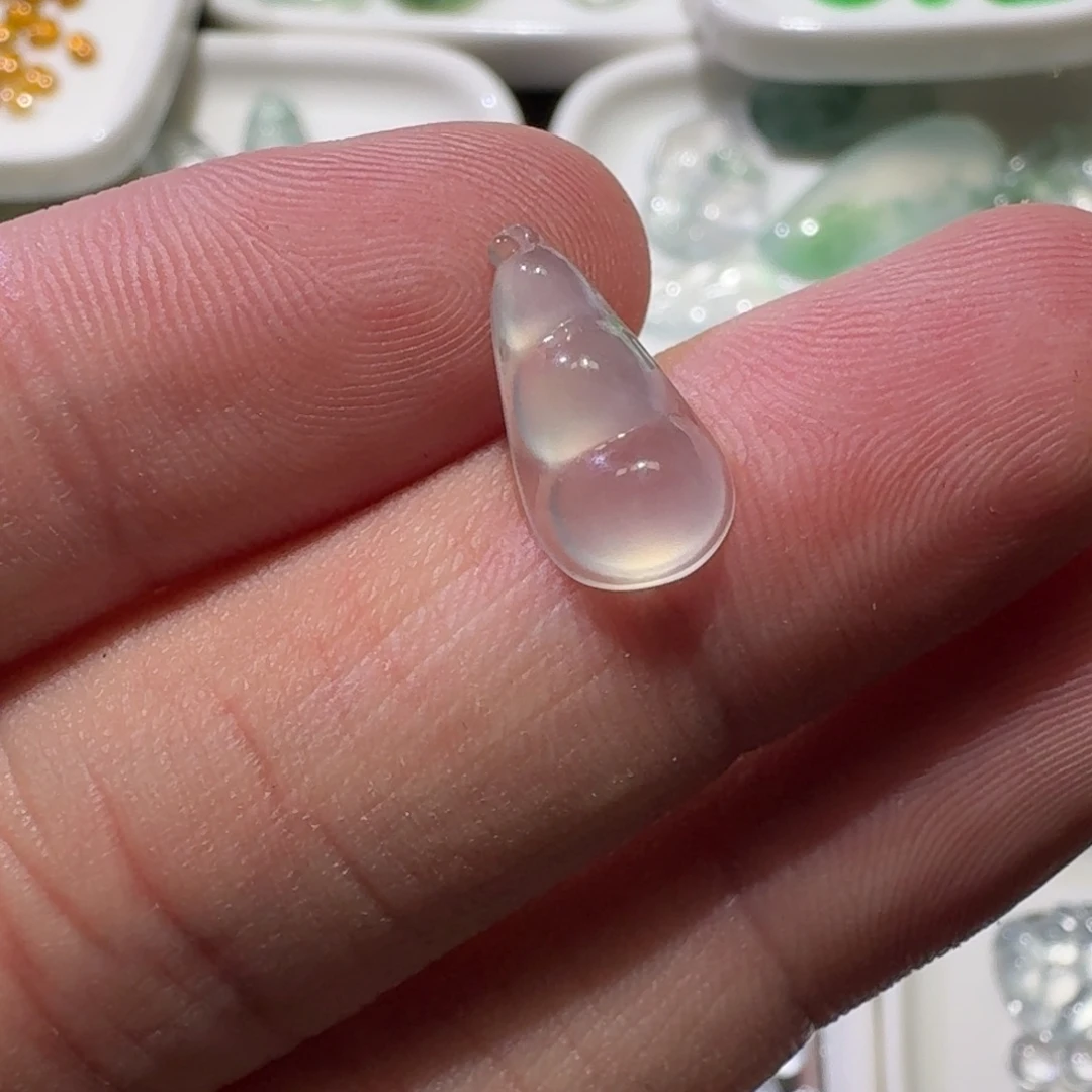 颈饰未镶嵌翡翠豆子
