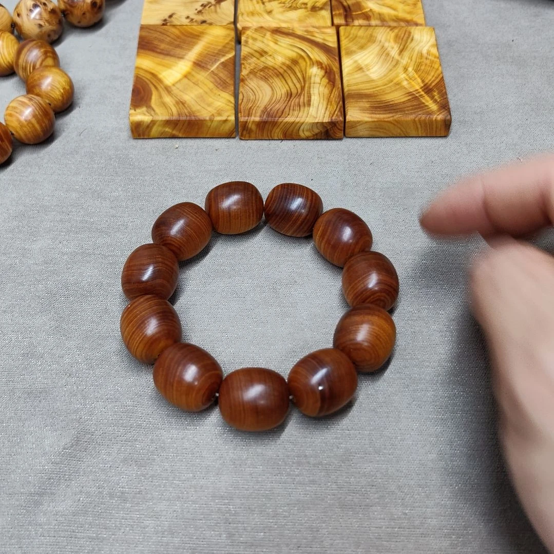 A***7太行崖柏手工艺品