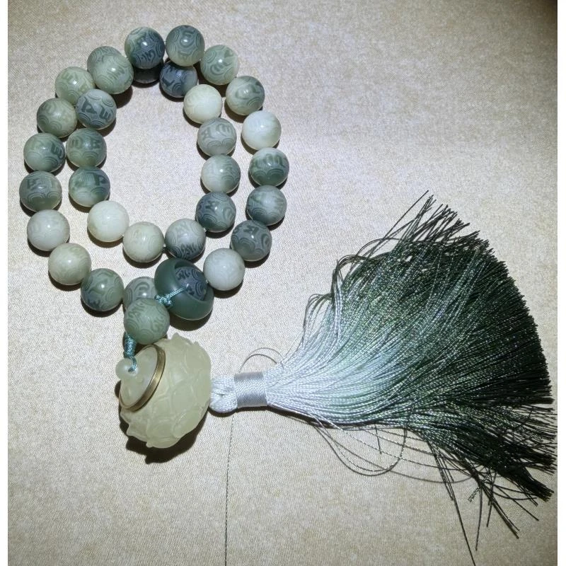 STJ053-飘花六字菩提1.2夜光莲花手持