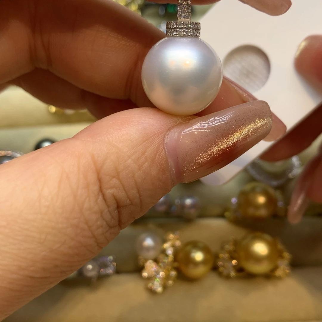 颈饰未镶嵌海水珍珠