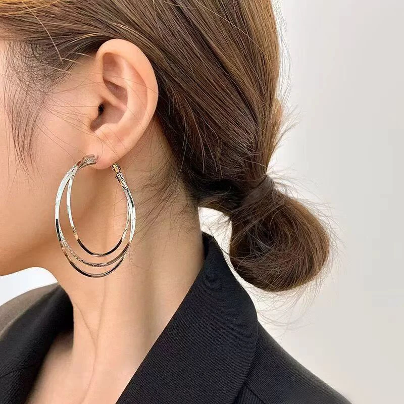 925银耳饰 《七牌银楼》纯银防过敏气质百搭个性轻奢大气耳圈