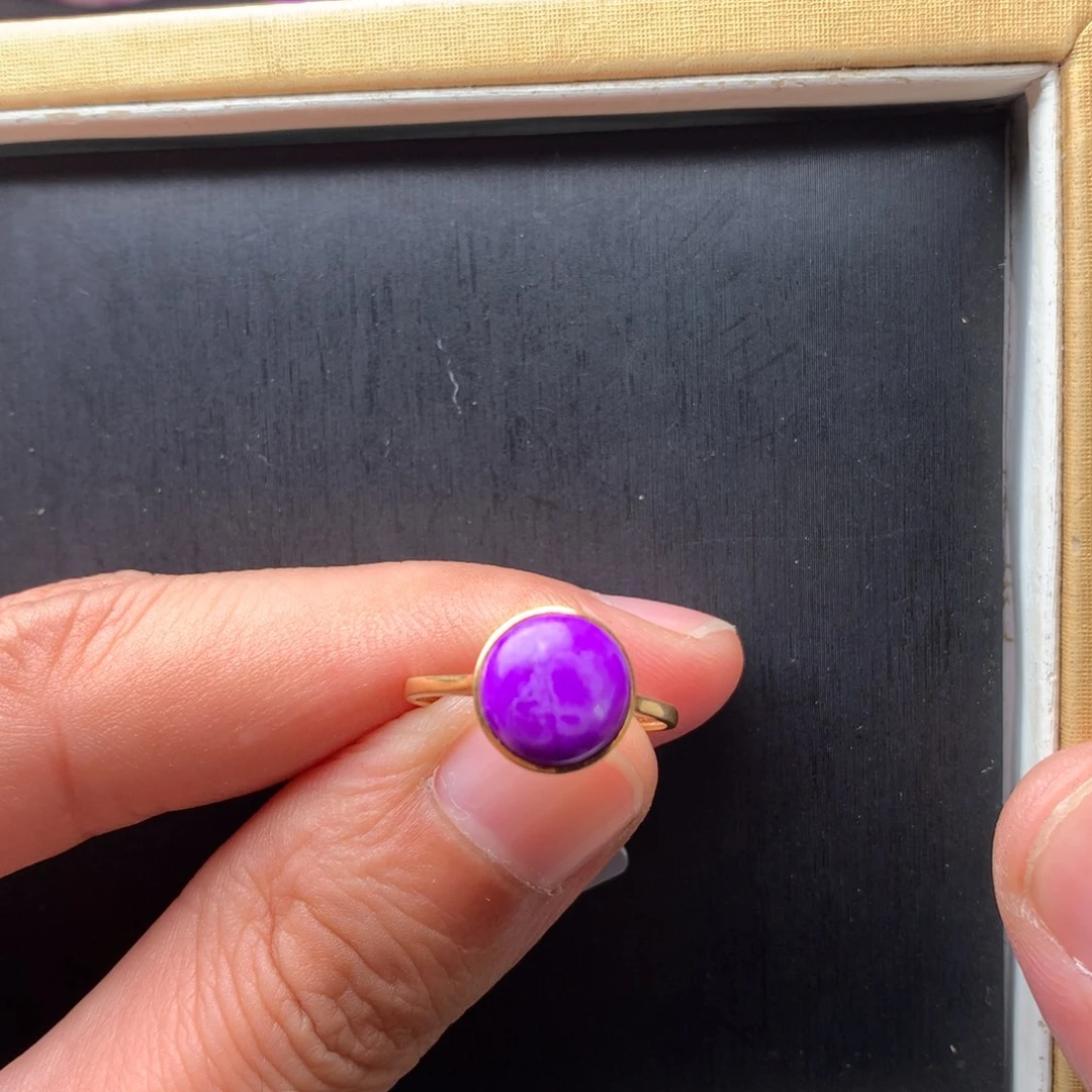 苏纪石（舒俱来）18K金镶嵌戒指