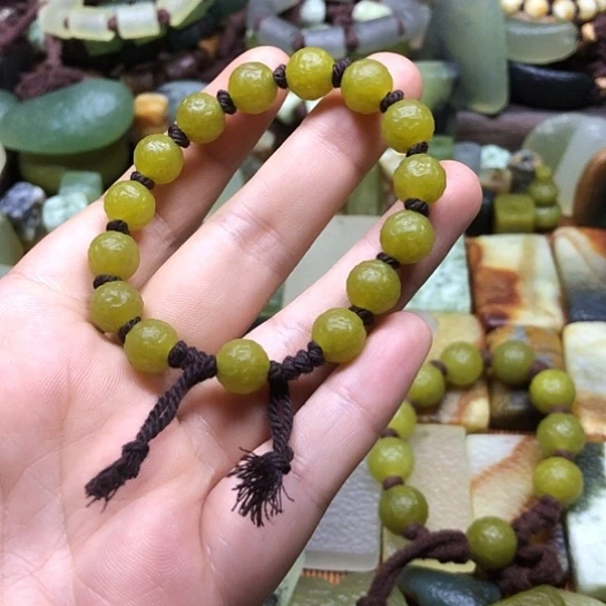 岫玉未镶嵌吊坠石***卫