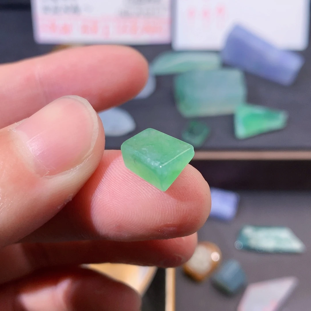 未镶嵌定制翡翠43