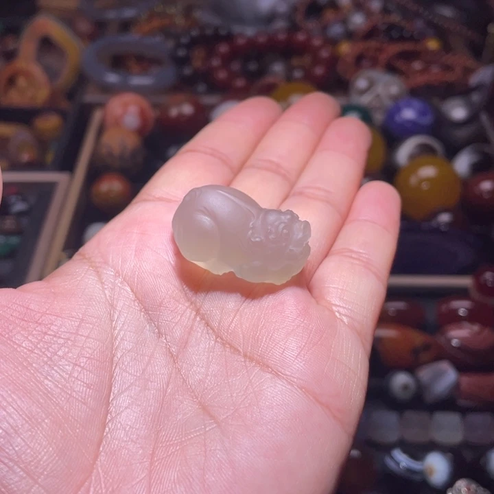 玛瑙/玉髓配珠未镶嵌呗*鱼