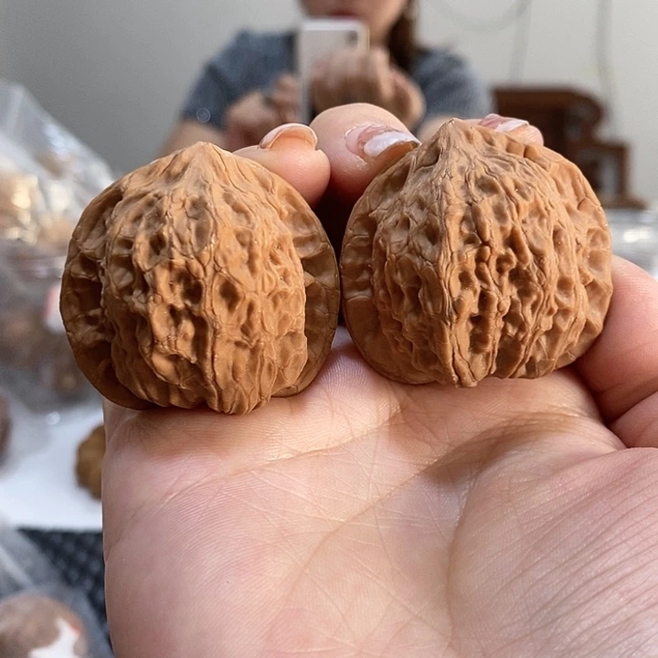 文玩核桃吊坠39mm崔凯