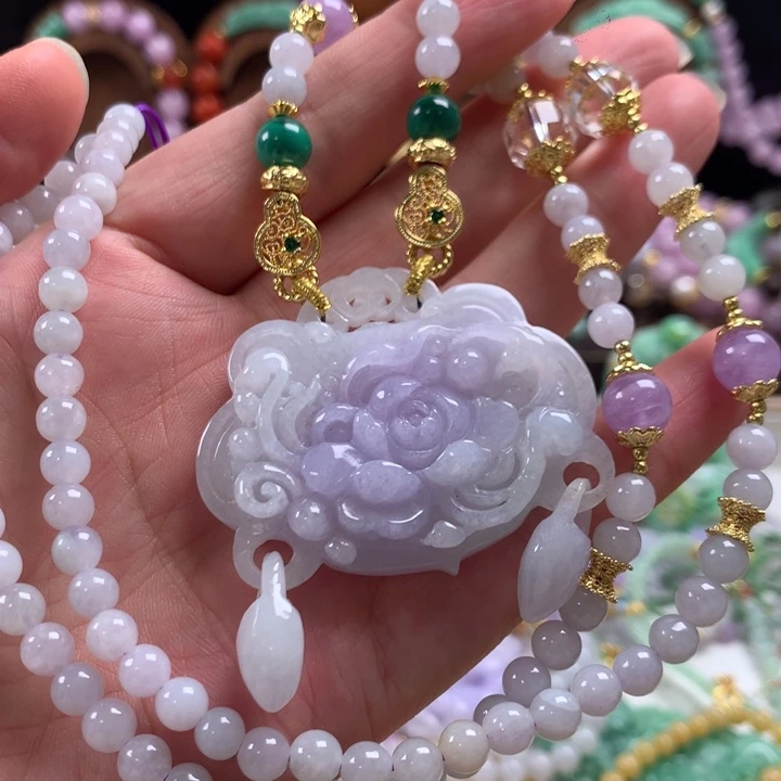 翡翠未镶嵌颈饰吊坠