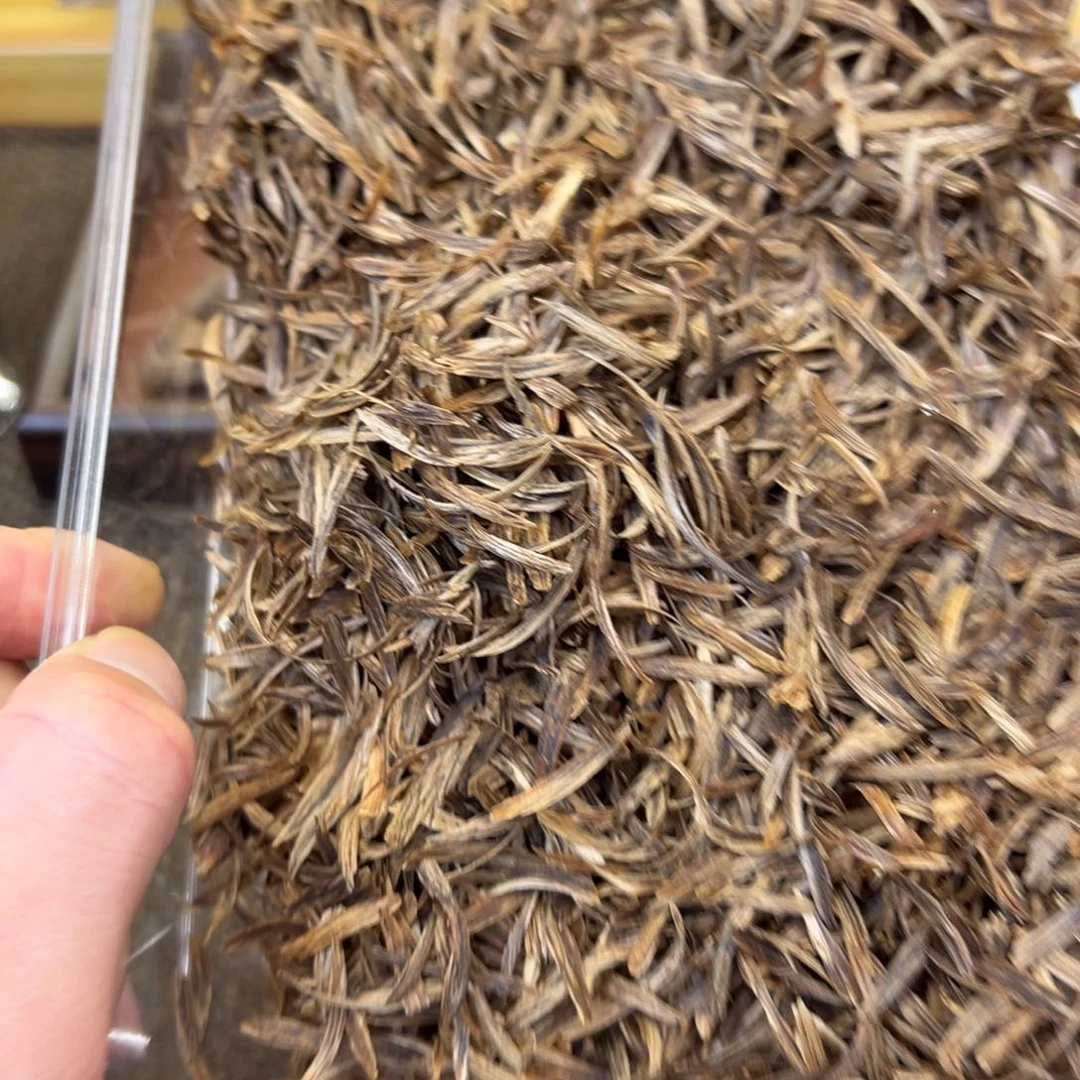 香港天然树心勾丝10g