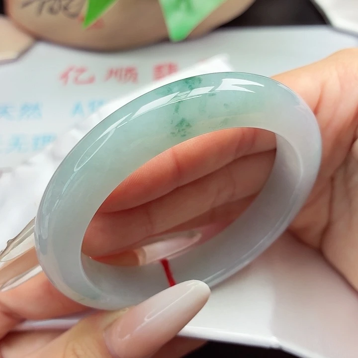 未镶嵌手镯翡翠水*金57-58圈口