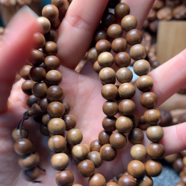 檀香木手串/手链老山檀香0.8多瑕