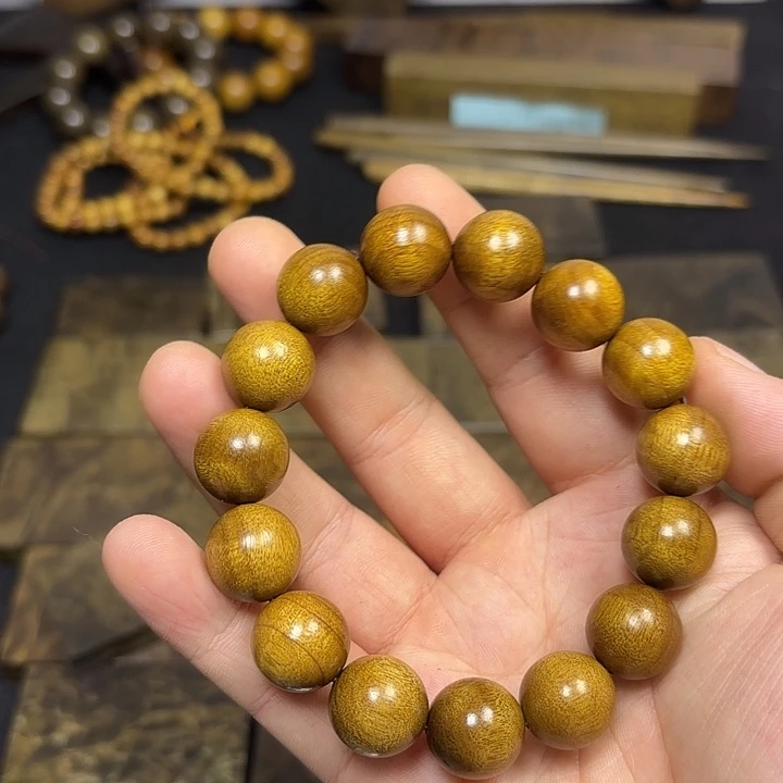 清***影金丝楠一物一拍链接