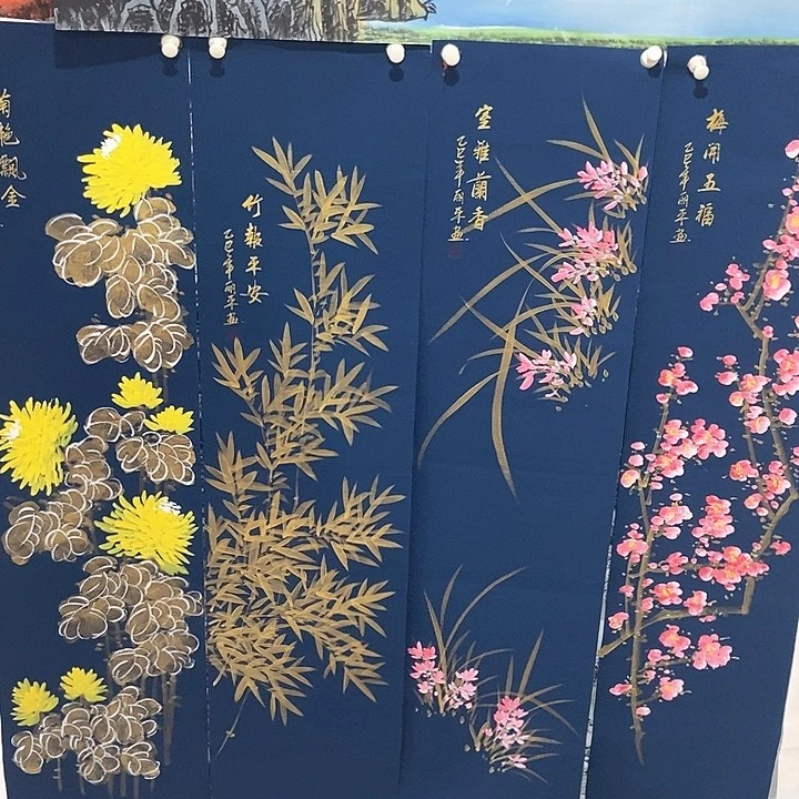 小周画廊的直播间