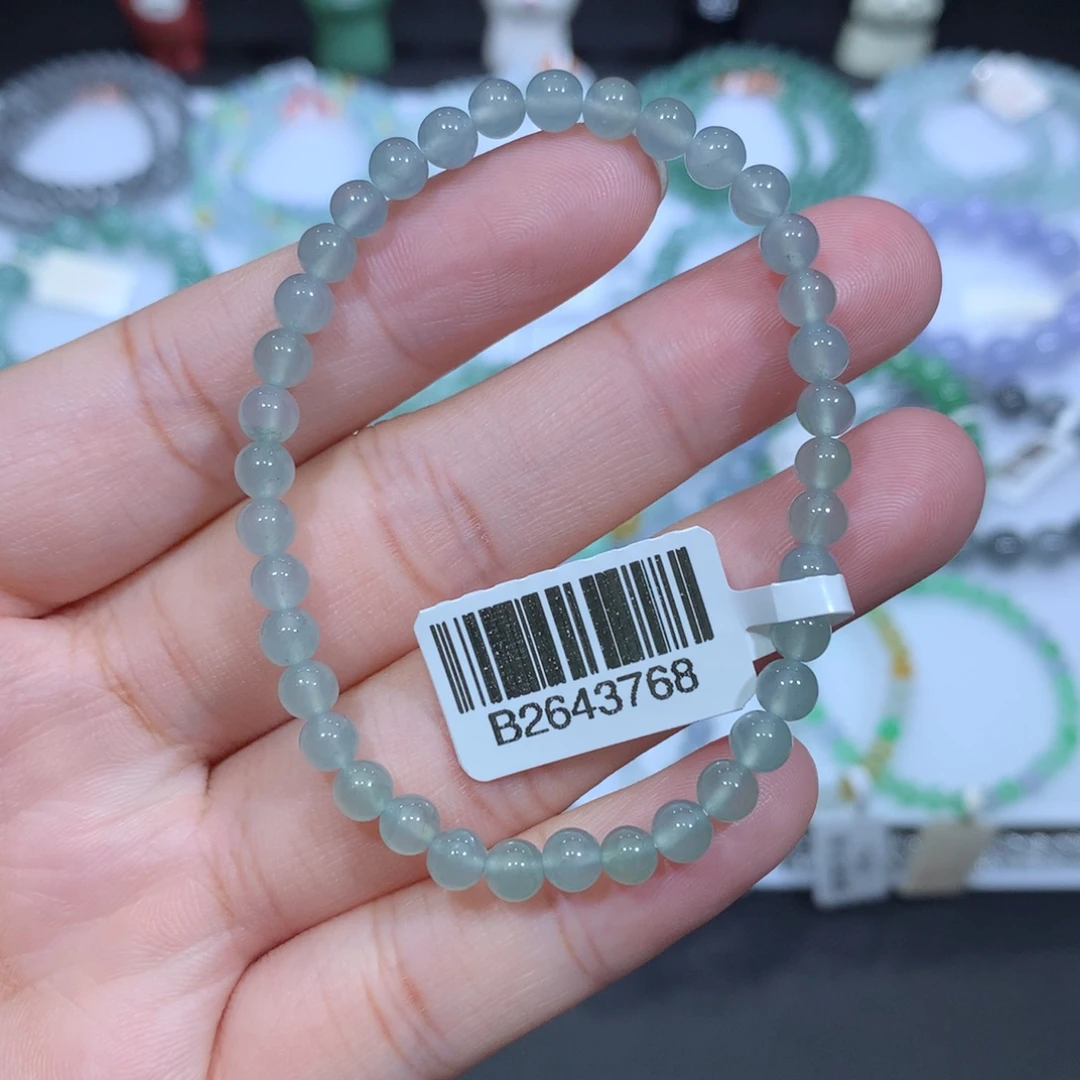 未镶嵌手串翡翠天然