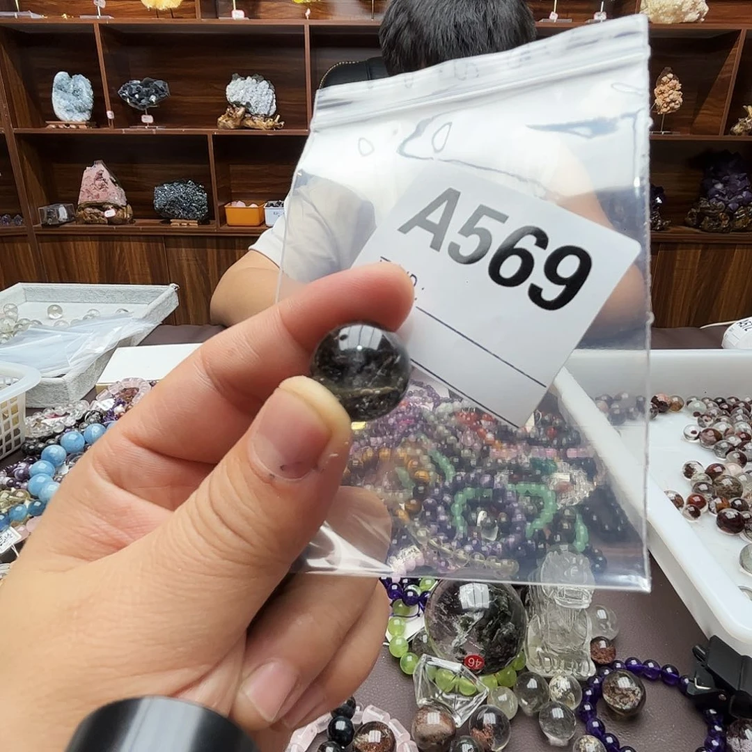 天然水晶未镶嵌水晶