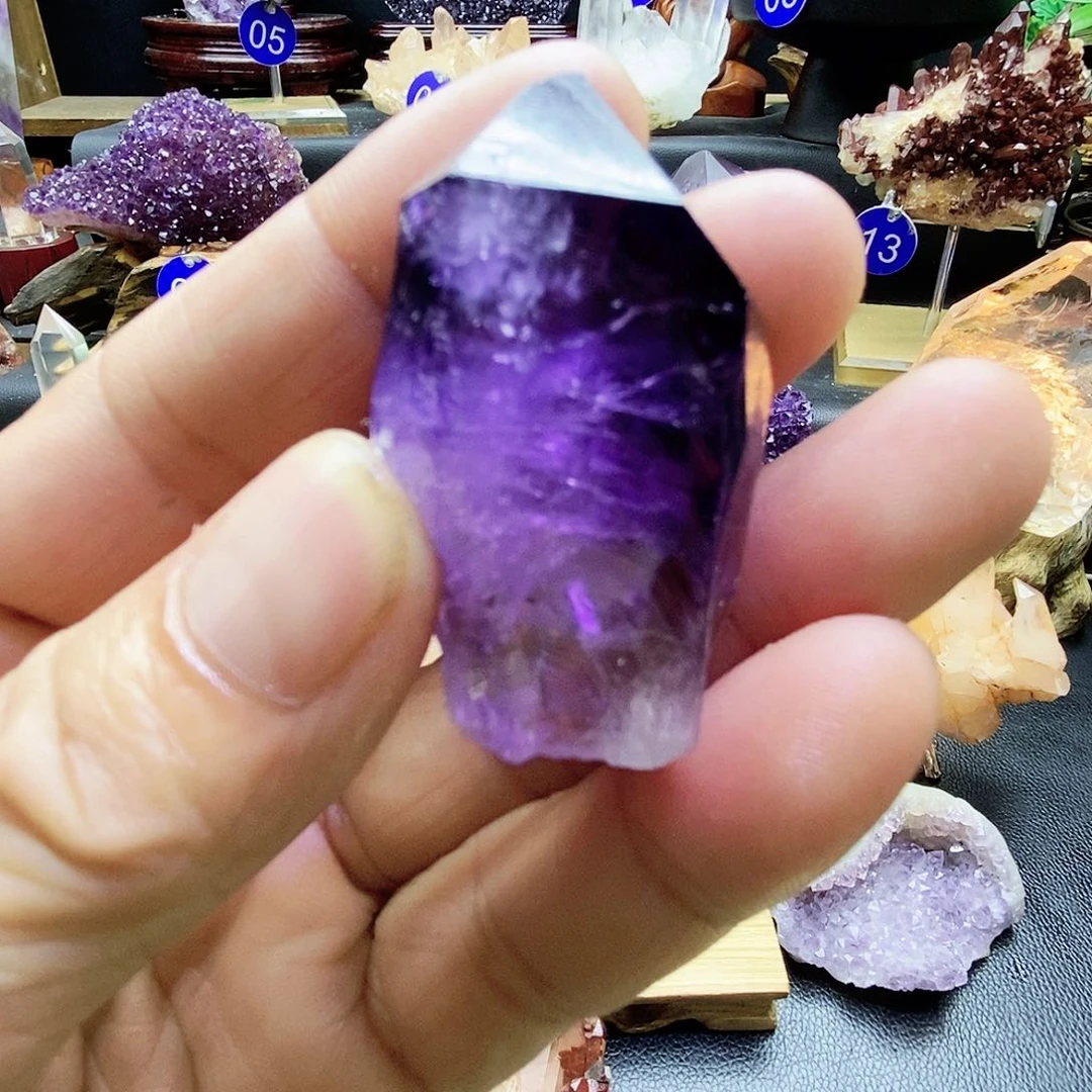 石材紫水晶摆件，