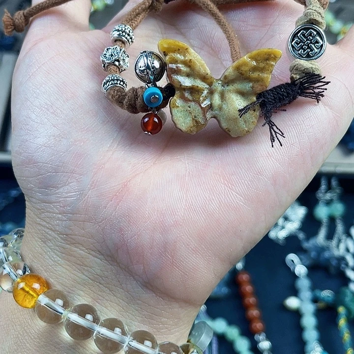 蛇纹石玉合金颈饰