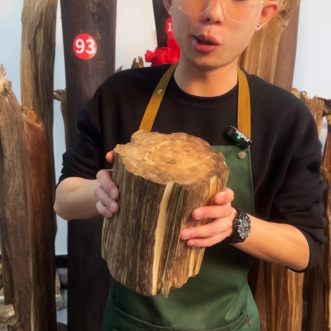 沉香摆件天然沉香原木摆件➕底座