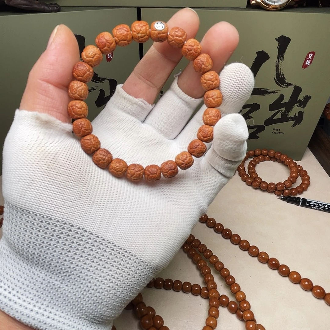 金***川桃核吊坠桃核光柱