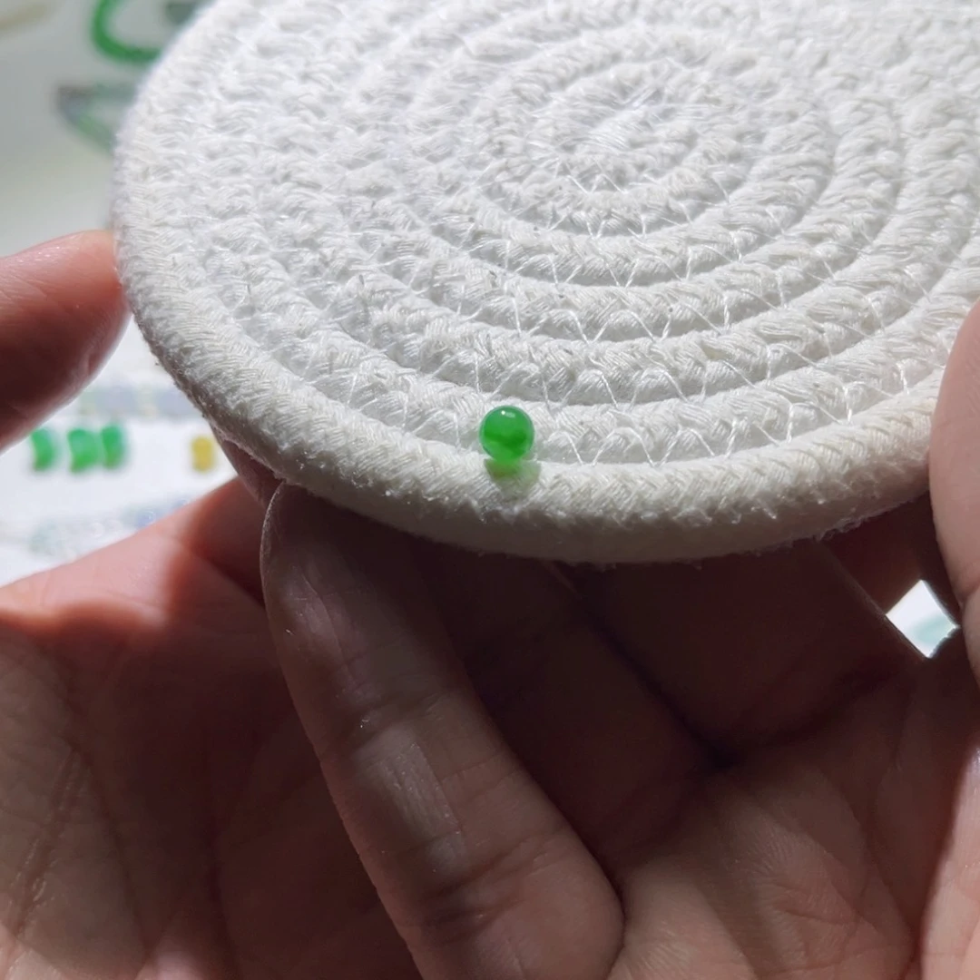 散珠翡翠裸石5mm