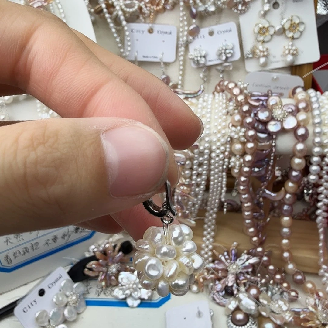 未镶嵌颈饰淡水珍珠