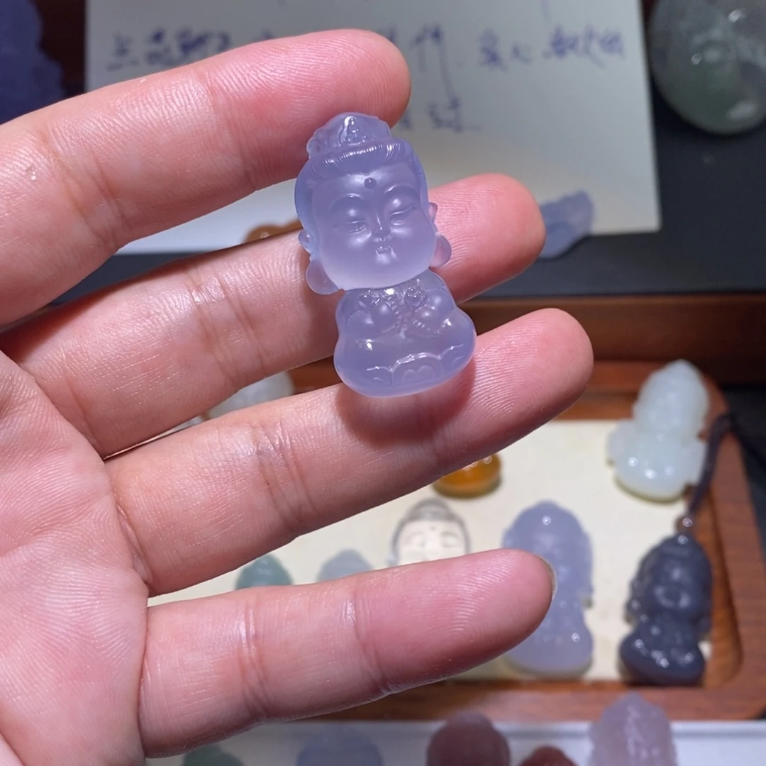 人***物玛瑙/玉髓未镶嵌颈饰虚空藏宝宝