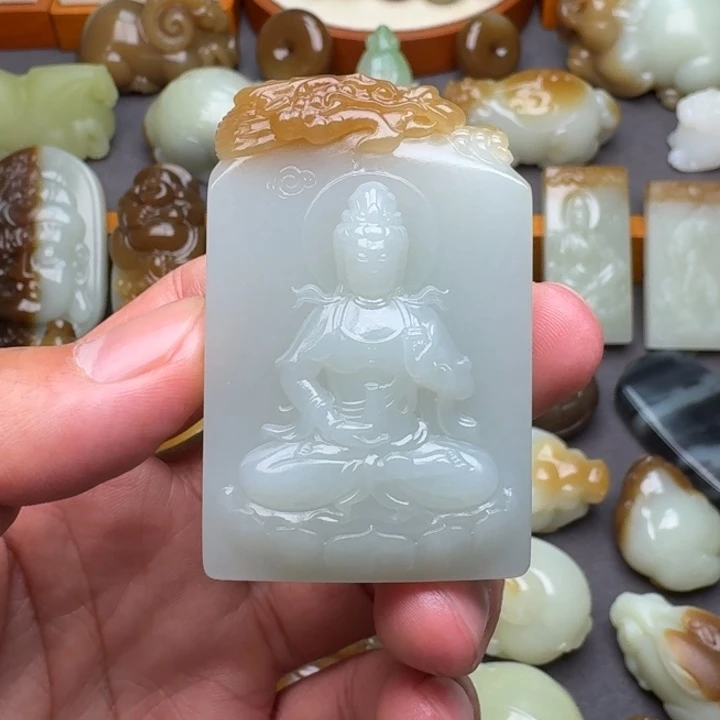 和田玉颈饰未镶嵌子*