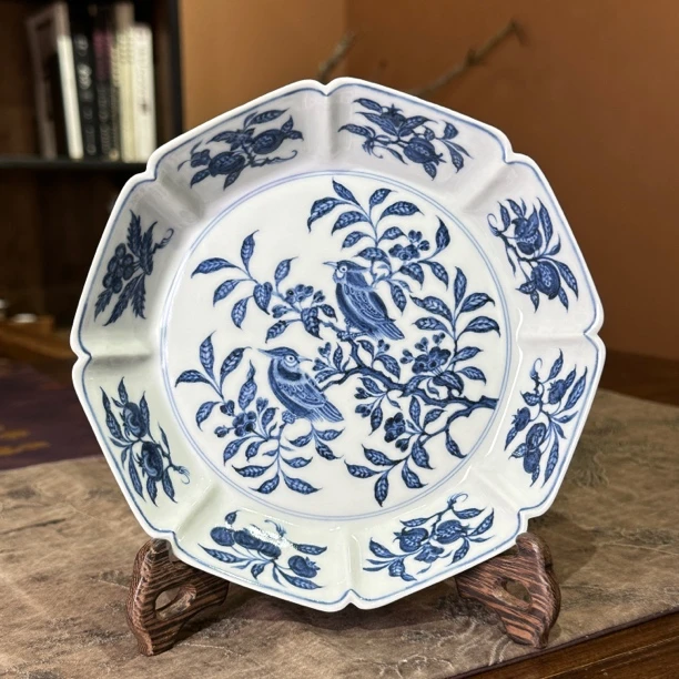 元煦和晓 青花绶带鸟八方壶承