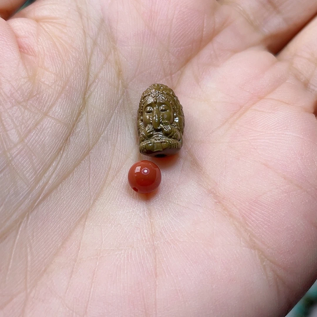 未镶嵌配饰南红玛瑙