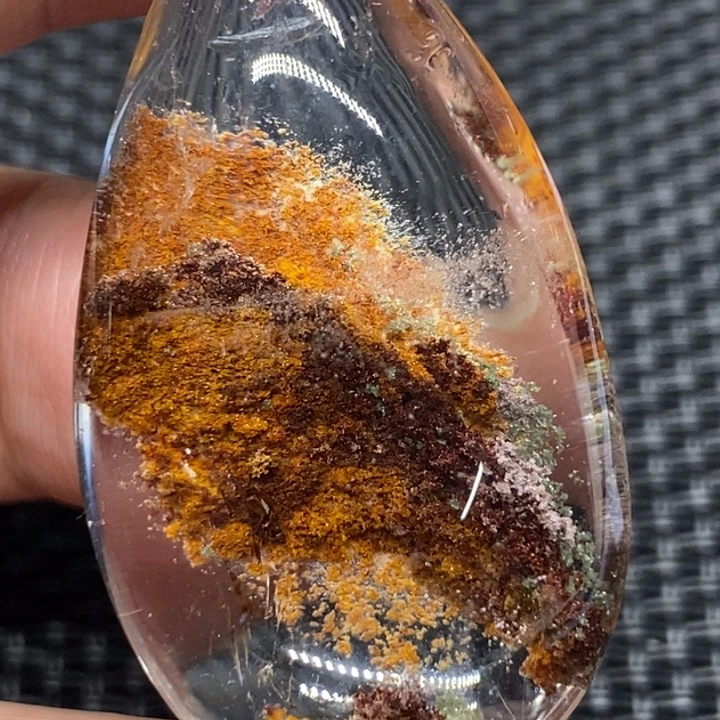 颈饰水晶未镶嵌水晶