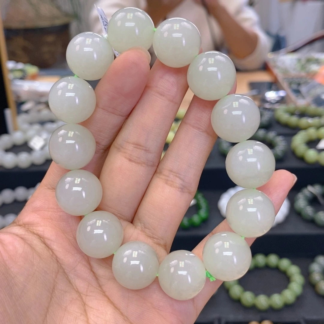 未镶嵌手链和田玉奉****明