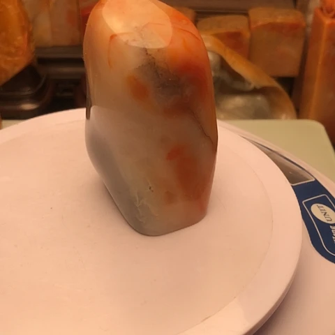 昌化石质地细腻柔软光滑