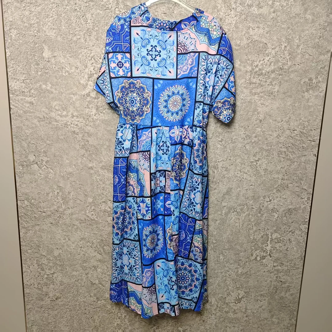 Q16  蓝色碎花百搭休闲连衣裙