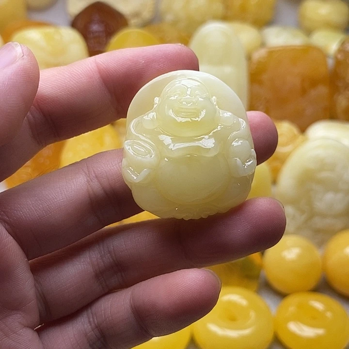 琥珀颈饰未镶嵌琥珀蜜蜡