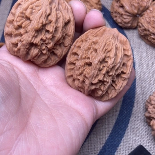 吊坠文玩核桃麦穗虎头