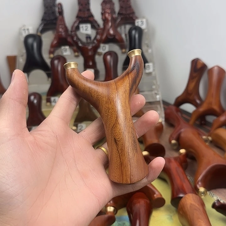 行***彊10号瑕疵沙漠铁手感王
