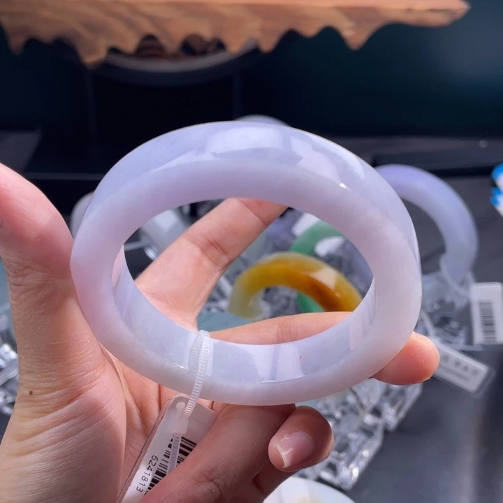 定制翡翠翡翠手镯未镶嵌