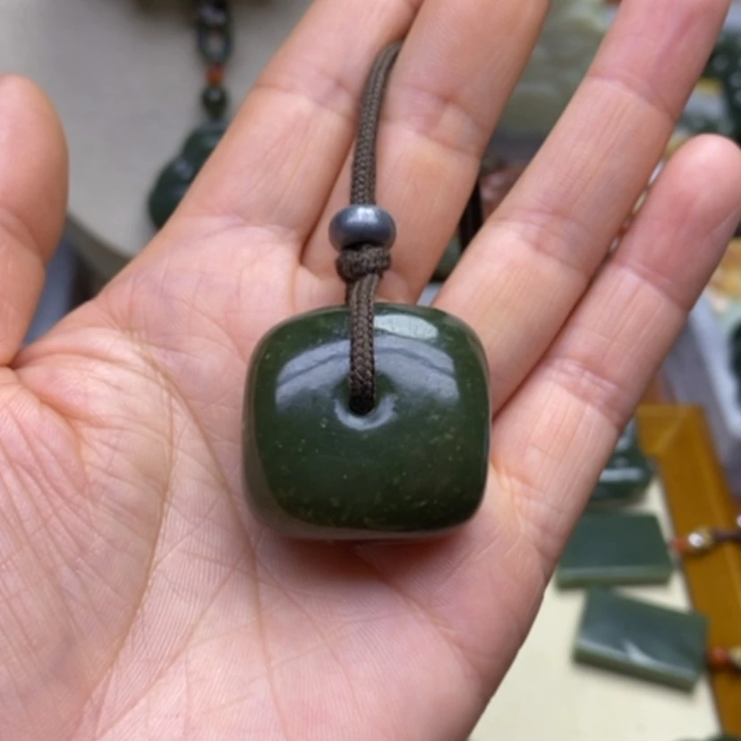 【闪购商品】未镶嵌和田玉挂件