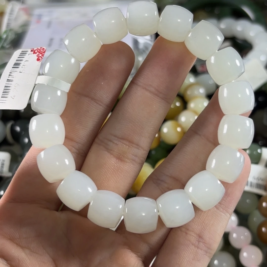 未镶嵌手链和田玉355