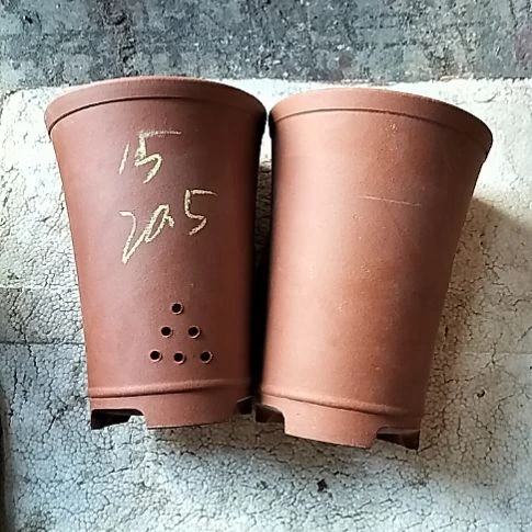 红泥新品两个花盆微瑕