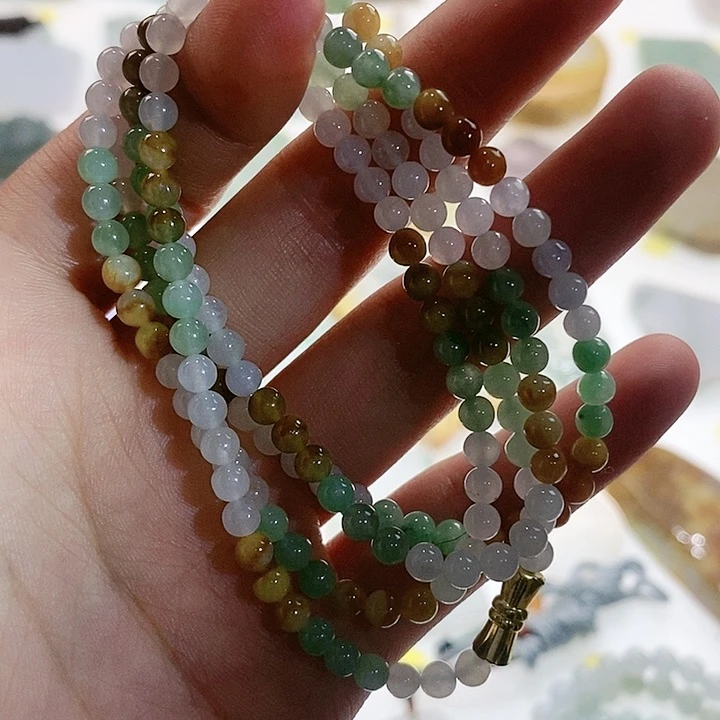 翡翠未镶嵌颈饰定制