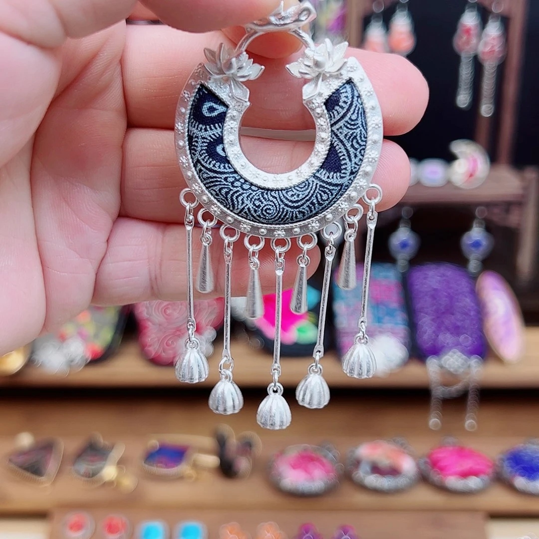 黄铜925银布艺手工刺绣