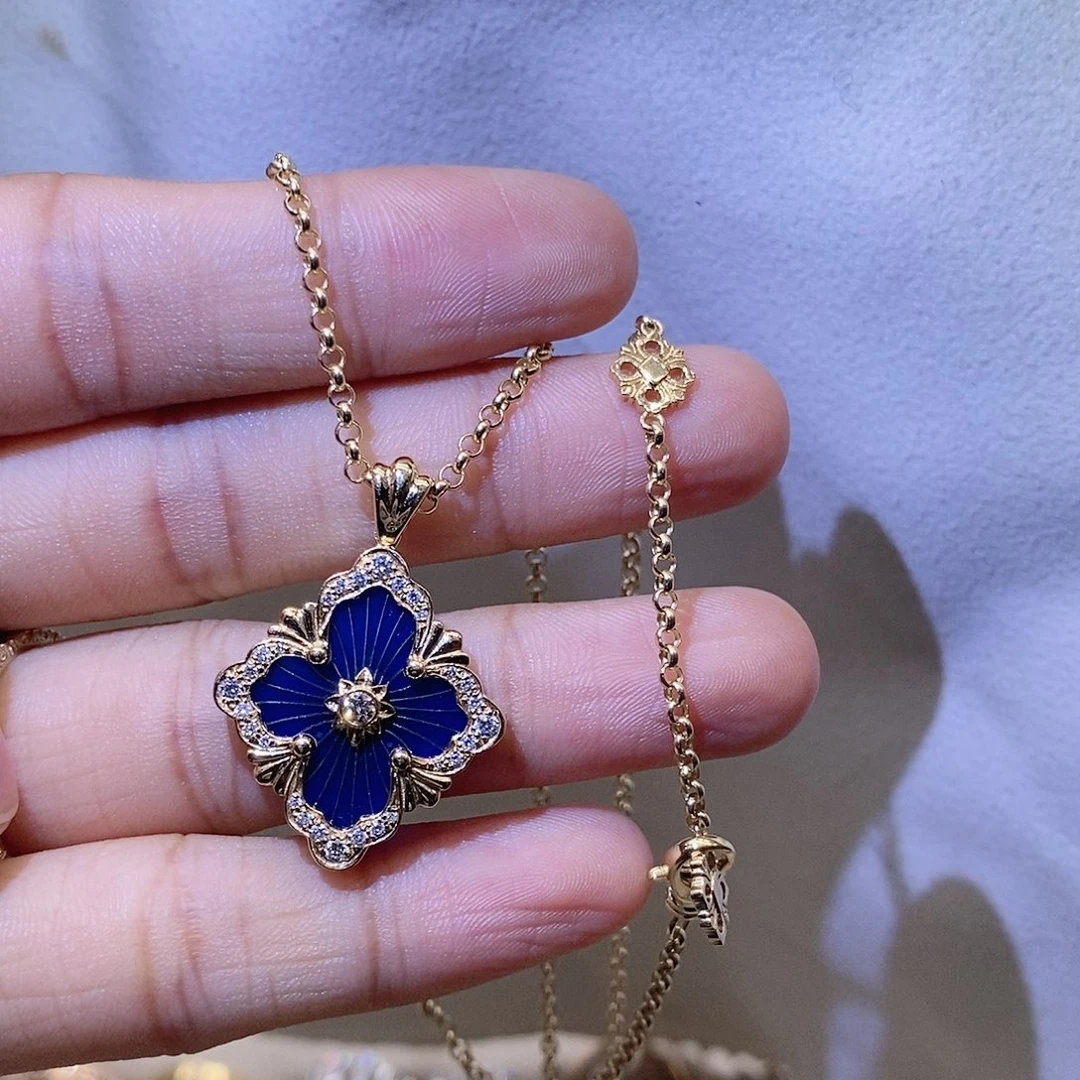 颈饰钻石18K金镶嵌霸****?蓝色珐琅钻石项链