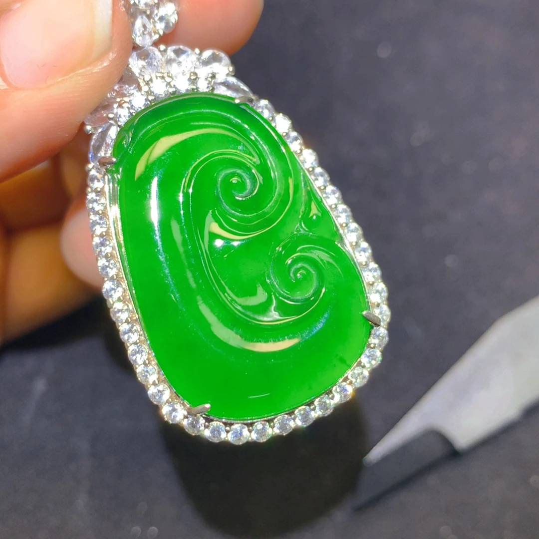 翡翠银S925镶嵌颈饰