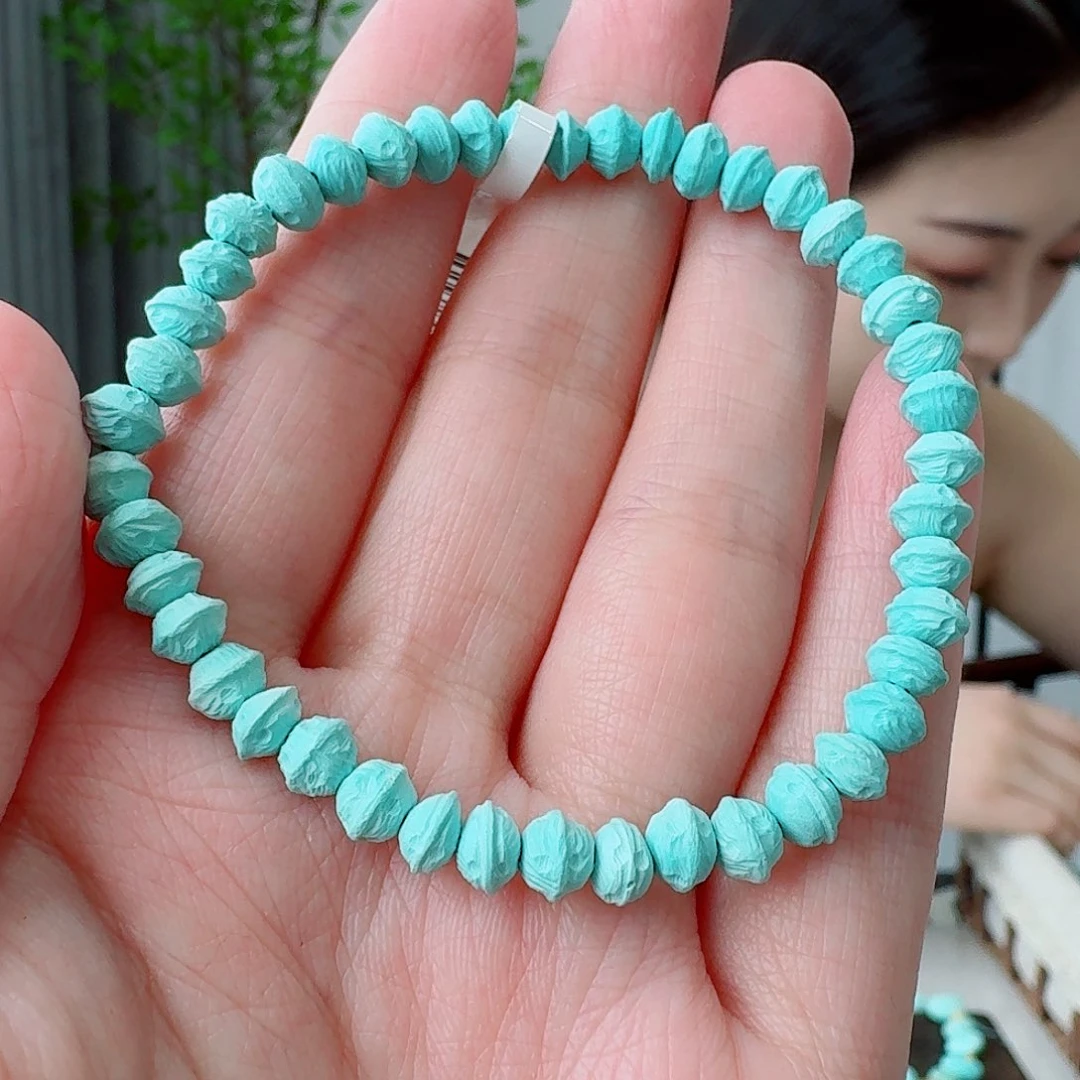 未镶嵌绿松石珠宝奇石