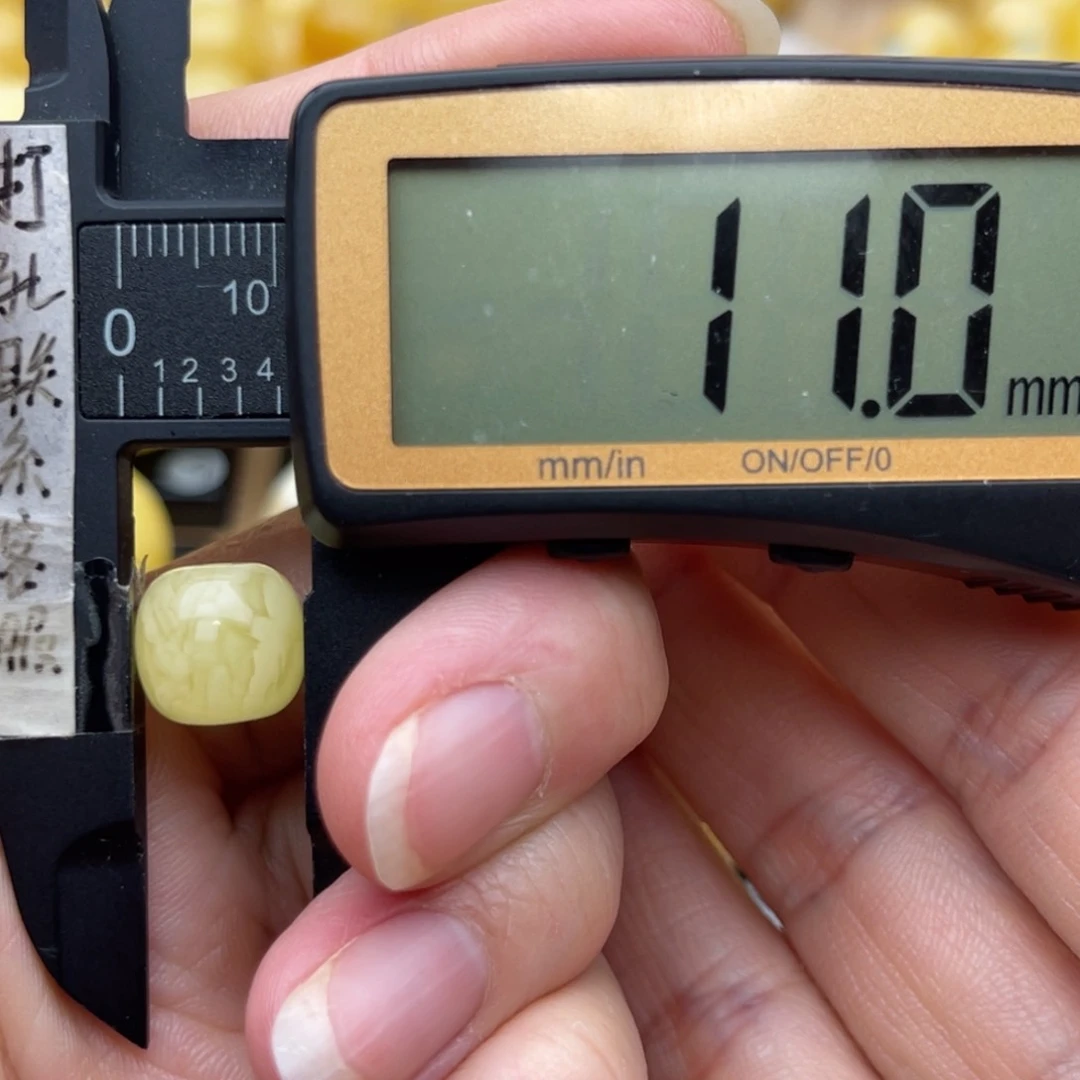 裸石琥珀未镶嵌蜜蜡老型鸽