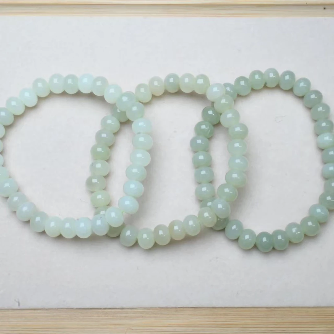 【D3】和田玉手串多样性发其一