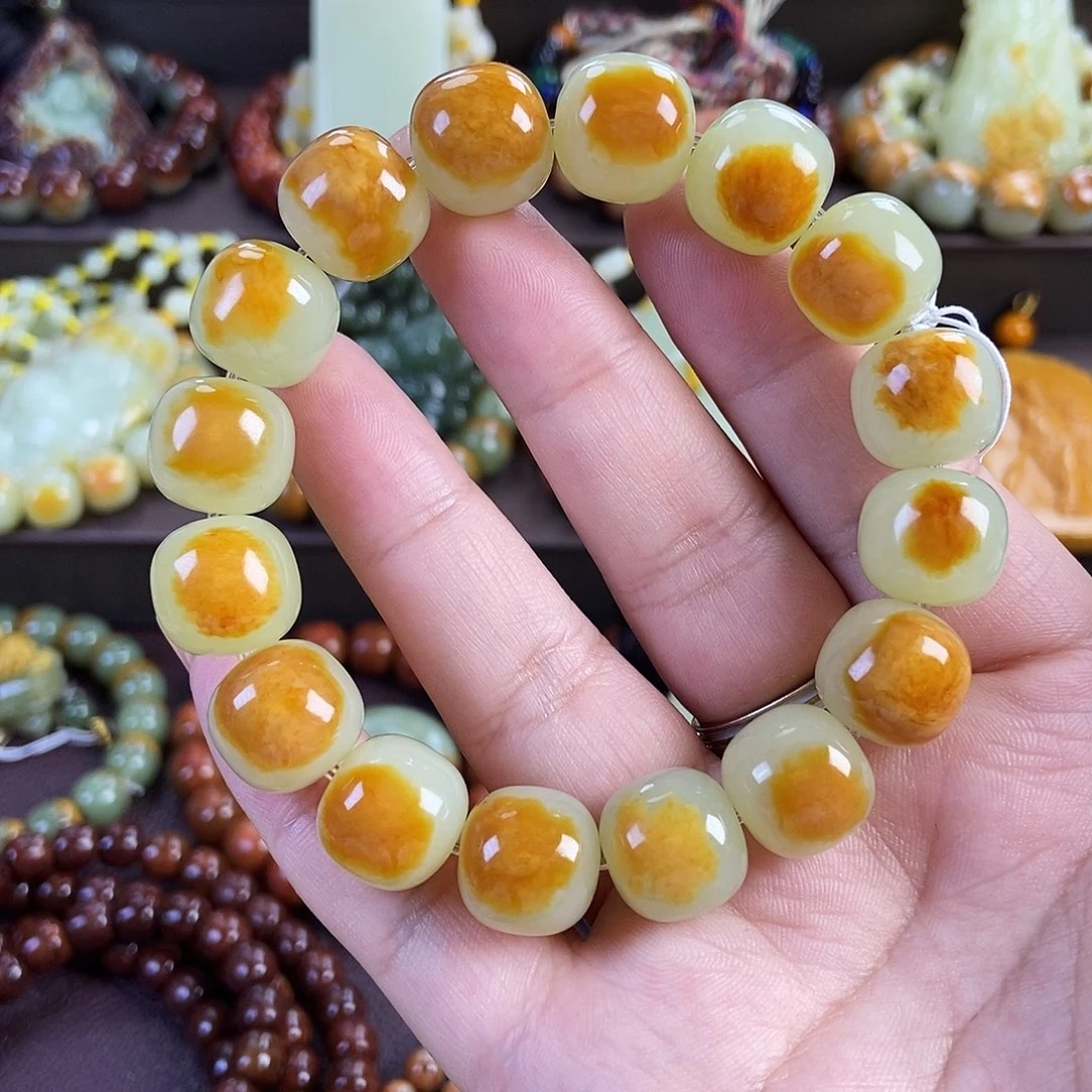 透闪石质玉未镶嵌手串