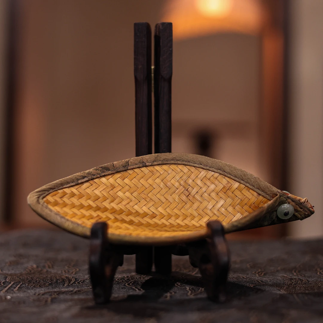 【见珊】缎面印花树叶形竹席茶则（3.4mm席）（DM75-1）